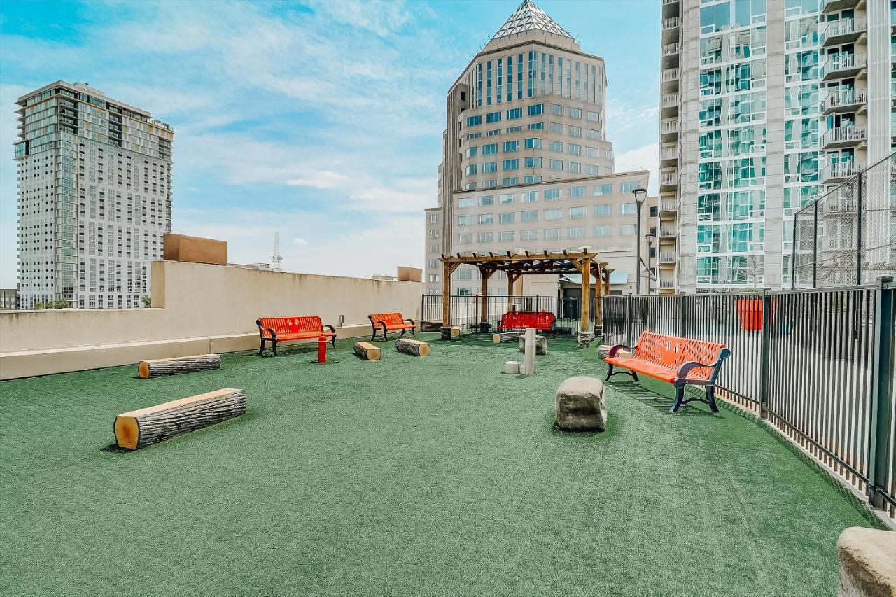 Frontdesk Skyhouse Apts Uptown Charlotte 아파트 외부 사진